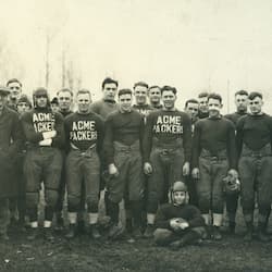 1921 - Joining the NFL